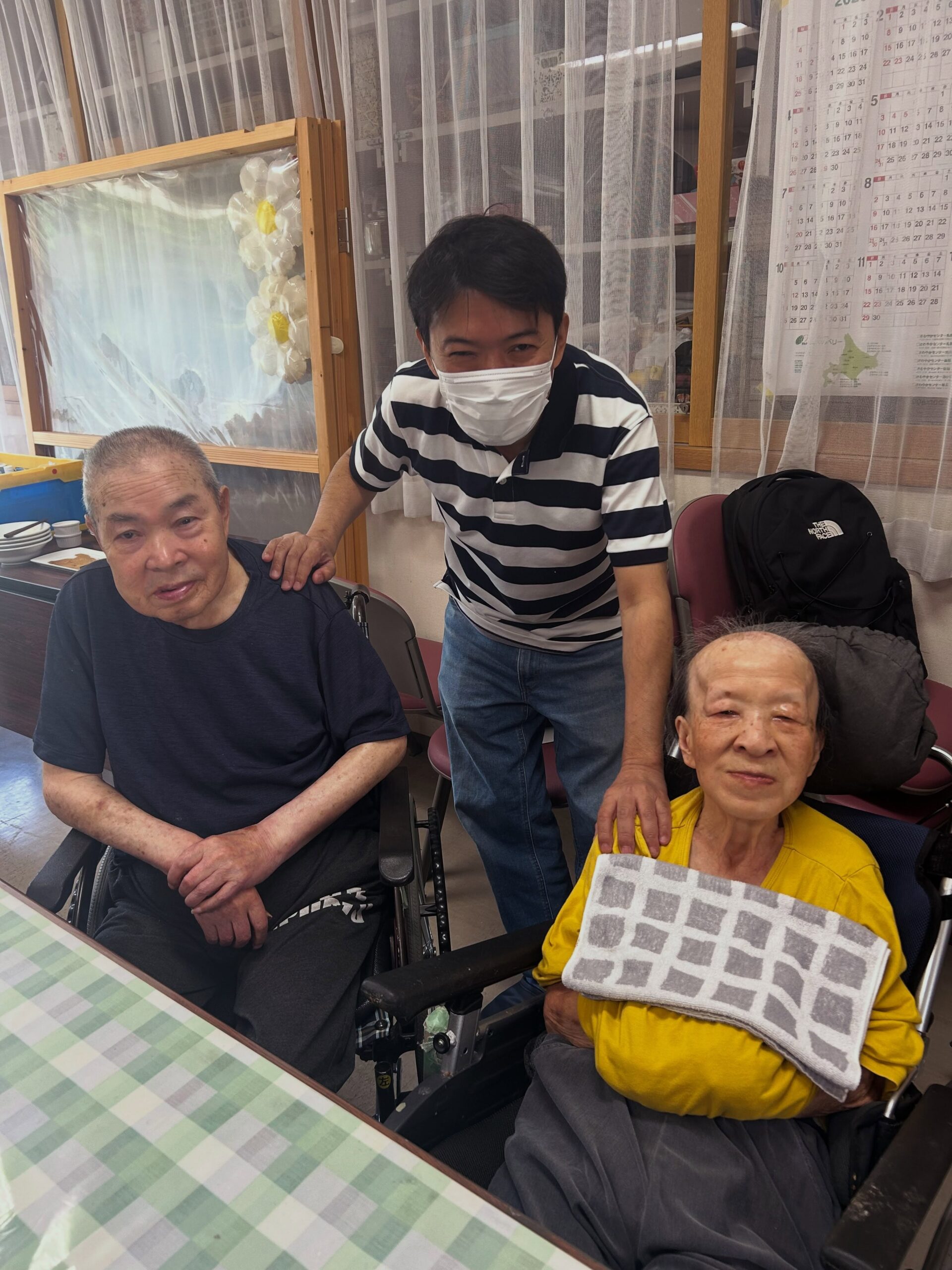 お食事の様子1